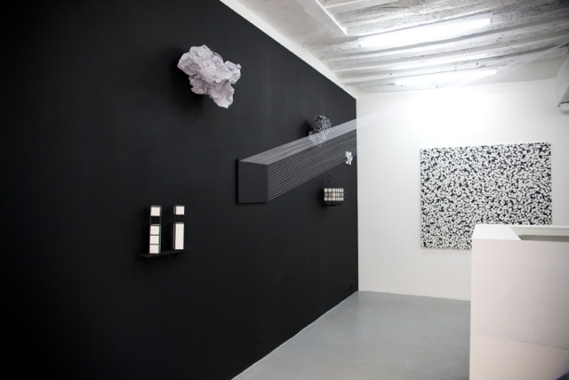 free shapes, from complexity to simplicity, avec Esther Stocker