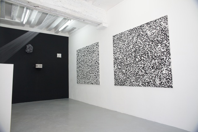 free shapes, from complexity to simplicity, avec Esther Stocker